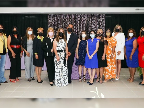 Exaltan a 10 humacaeñas en la Semana de la&nbsp;Mujer